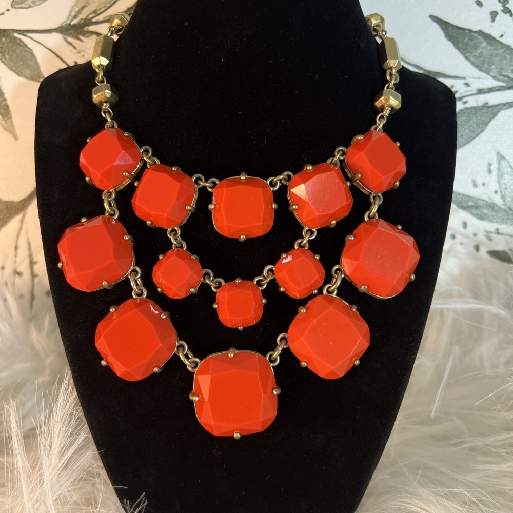 Estate Find Stella & Dot Olivia Bib Statement Necklace Coral Triple Strand